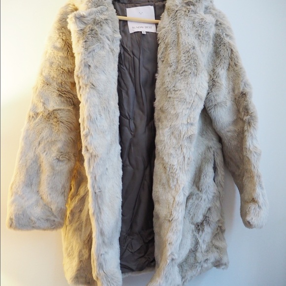 Fur coat