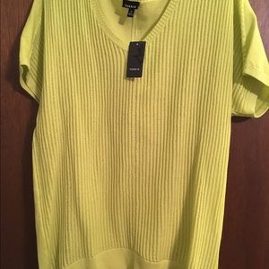 NWT Torrid lemon lime short sleeve tunic sweater 2