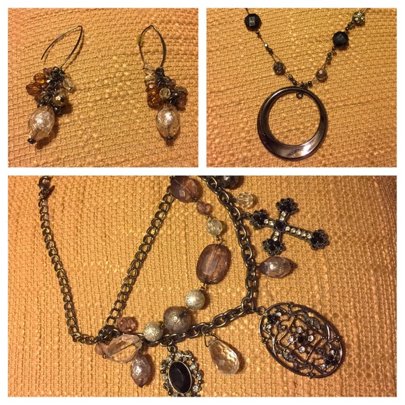 Ny&co set 2 necklaces and earrings