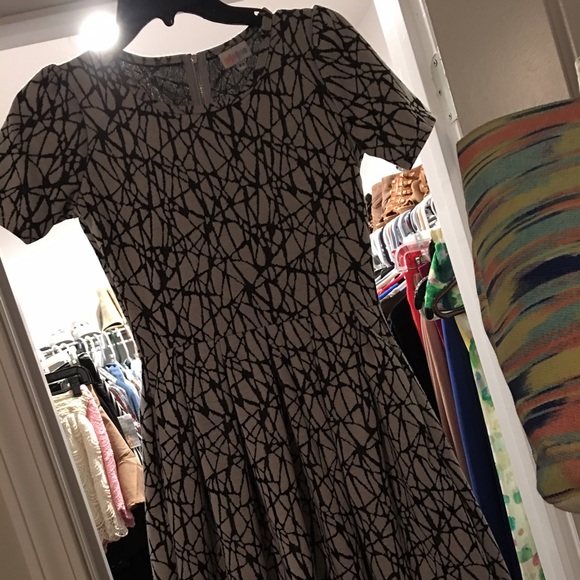 Lularoe Amelia. Unicorn! Size xs.
