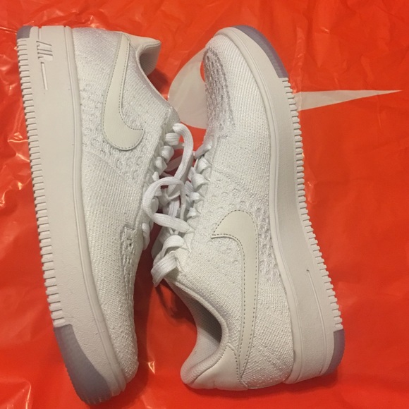 Nike air max✨ hot deal✨ price reduced ❌ - Picture 3 of 4