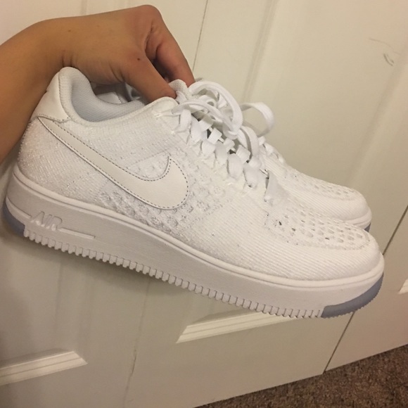 Nike air max✨ hot deal✨ price reduced ❌ - Picture 2 of 4