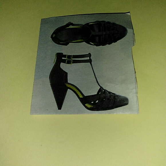 Sold sold - Picture 2 of 4