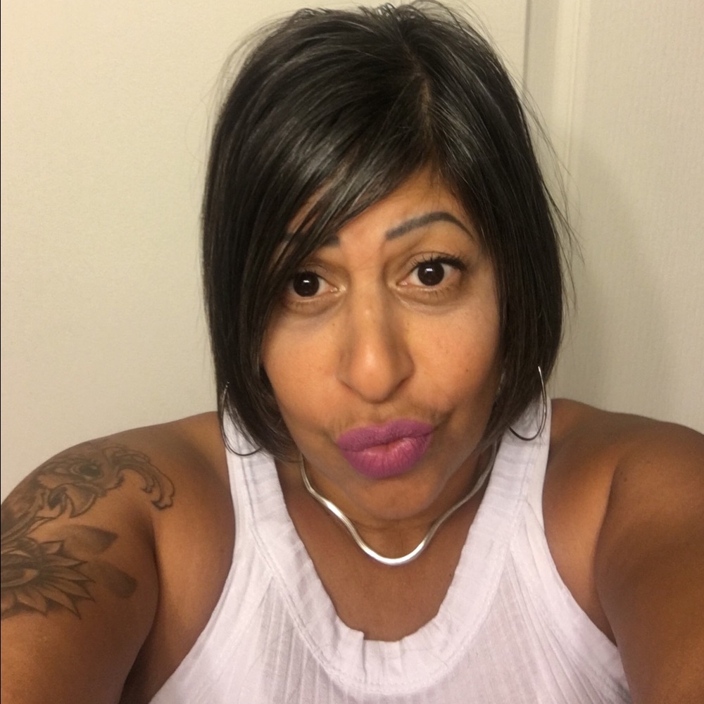 Meet your Posher, Tanya