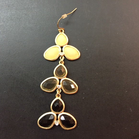 Black Grey & Yellow Clover Dangle Earrings - Picture 2 of 2