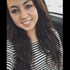 Meet your Posher, Kendra