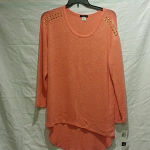 Long sleeves studded sweater