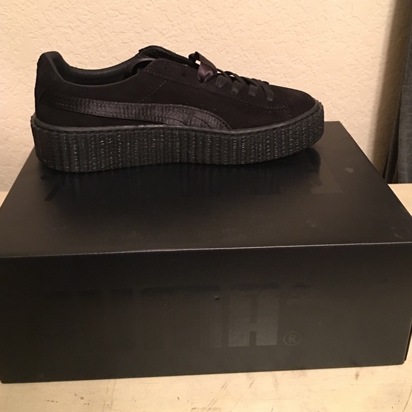 Fenty pumas by Rihanna 100% real