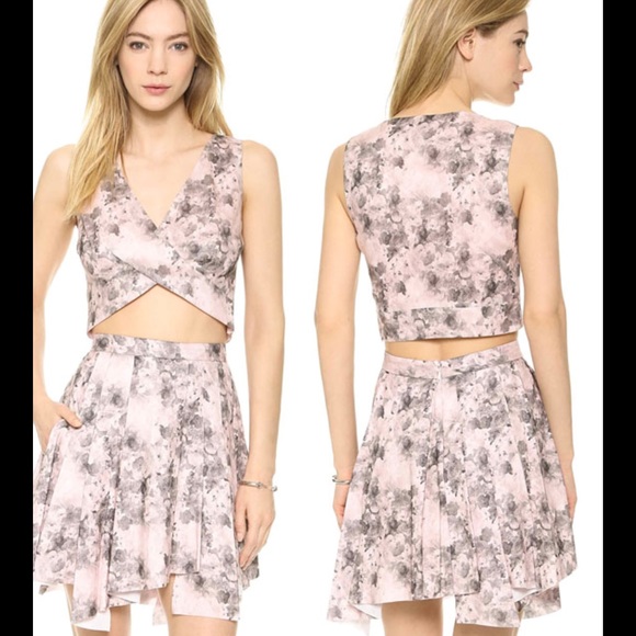 Robert Rodriguez Floral Crop Top - Picture 1 of 3