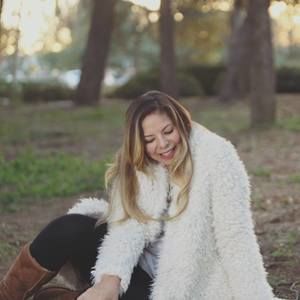 Meet your Posher, Jana