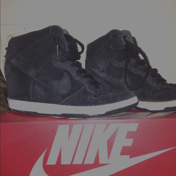 Nike Wedges (Black Suede)