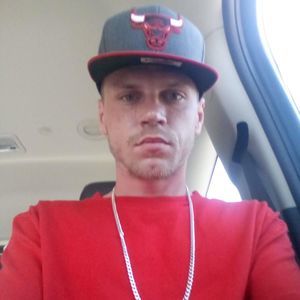 Meet your Posher, Travis