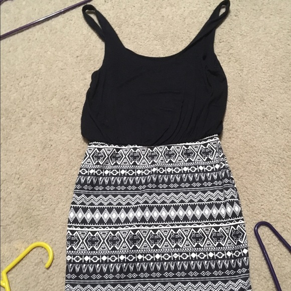 Kirra Dress, like new, mini - Picture 2 of 2
