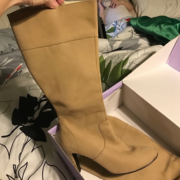 Tan leather Colin Stuart heals