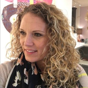 Meet your Posher, Christa