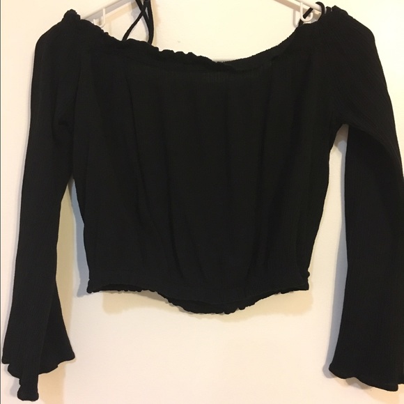 Black LA Hearts Off the Shoulder Top Size L