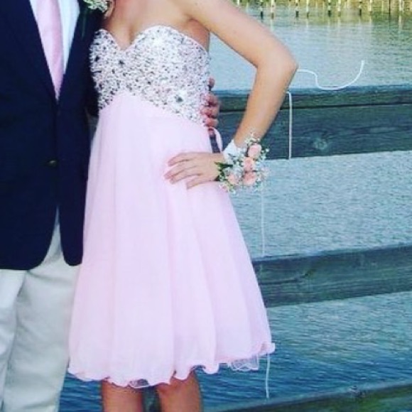 Pink Beaded Strapless Sweetheart Cocktail Dress