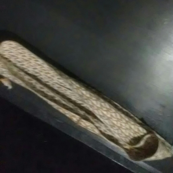 Scarf - Picture 2 of 2