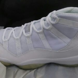 White Jordan tennis