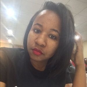 Meet your Posher, Krissy