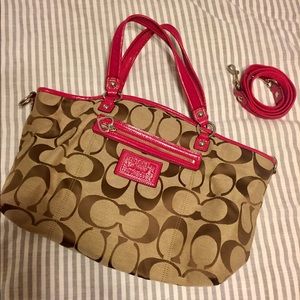 Large Coach Signature Shoulder Handbag Purse