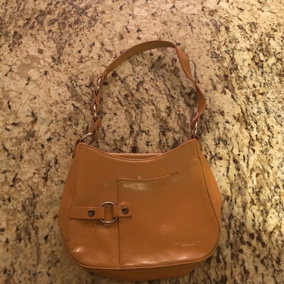 Kenneth Cole Reaction miniature handbag