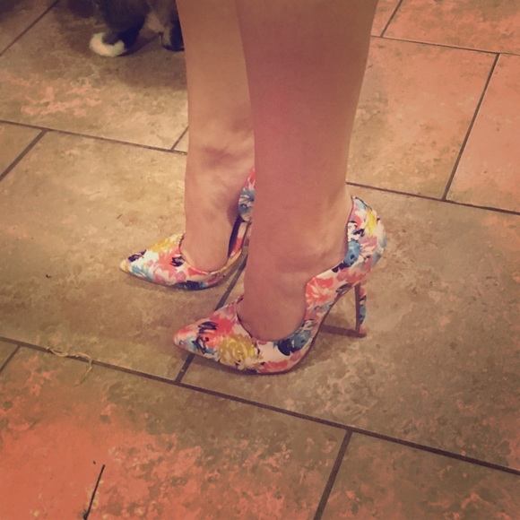 Bebe high heal shoes