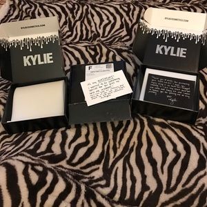 Kylie cosmetic shipment box