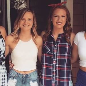 Meet your Posher, Marissa