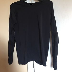 Fabletics work out top