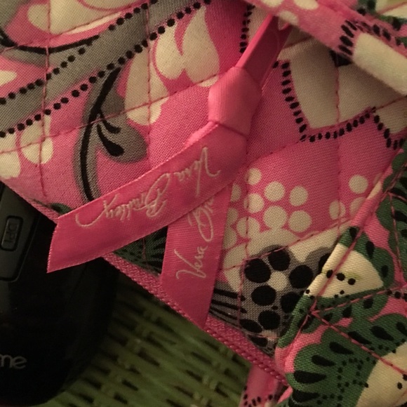 GUEST_0754b274-bede-458a-ac86-  💖 Vera Bradley Laptop Shoulder Bag 💖