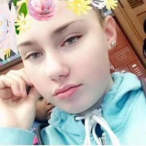 Meet your Posher, Paige