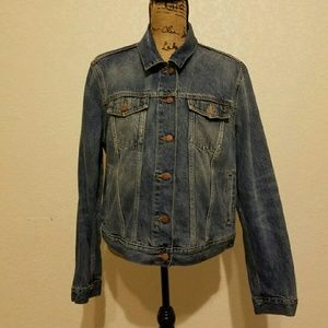 **SOLD** GAP Denim jacket