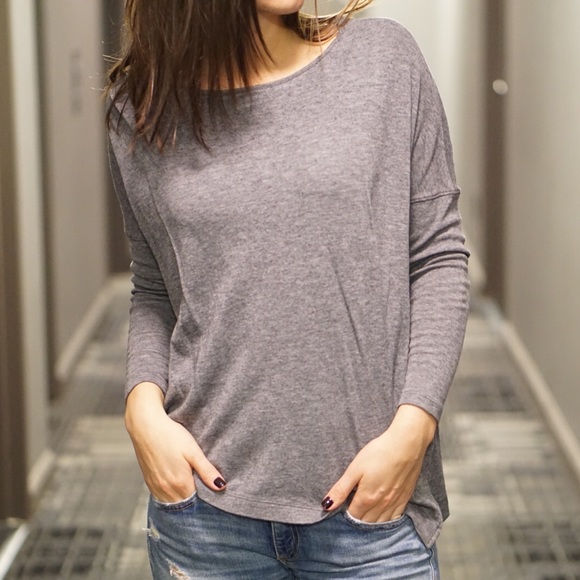 Club Monaco grey quarter length sleeve