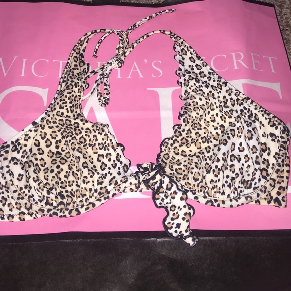 Victoria's Secret Cheetah Print Swim Bikini Top