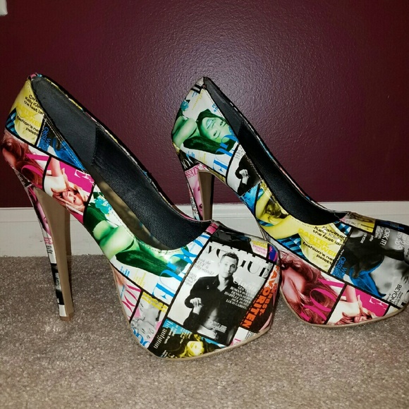 Magazine Print Pumps