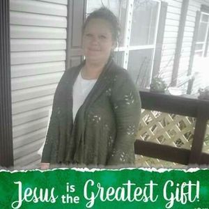 Meet your Posher, Connie