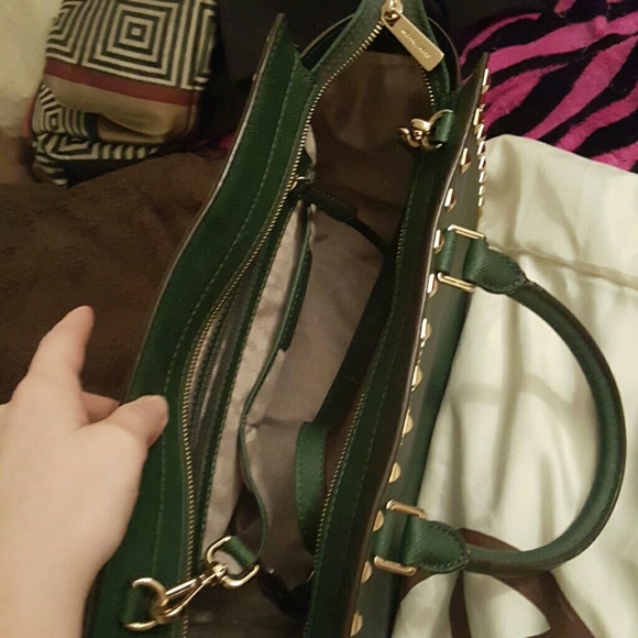 Like new studded Michael kors Selma - Picture 2 of 4