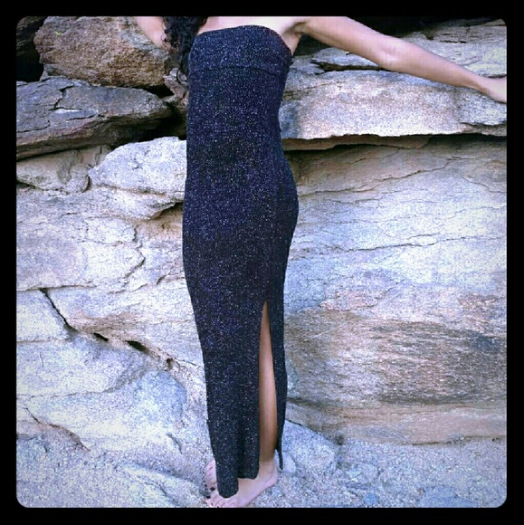 Black shiny strapless dress