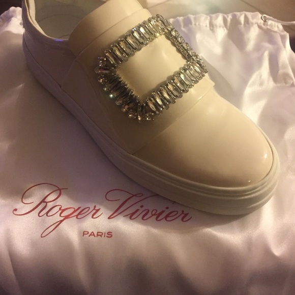 Roger Vivier Leather Strass Buckle Sneaker, Cream - Picture 2 of 4