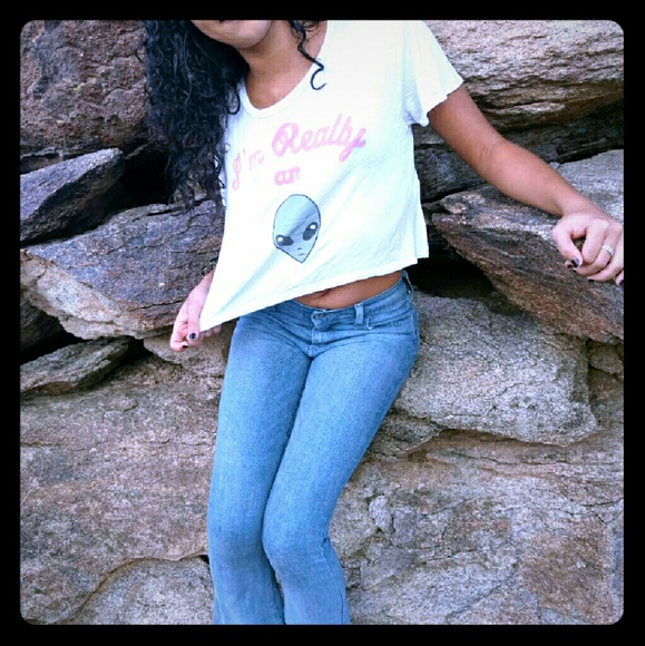 Alien crop top