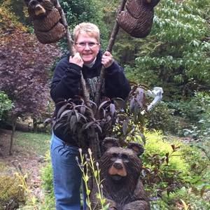 Meet your Posher, Lynnette