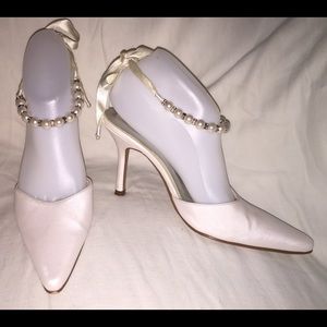 fioni shoes wholesale