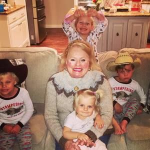 Meet your Posher, Cathie