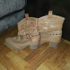 Steve Madden ankle boots