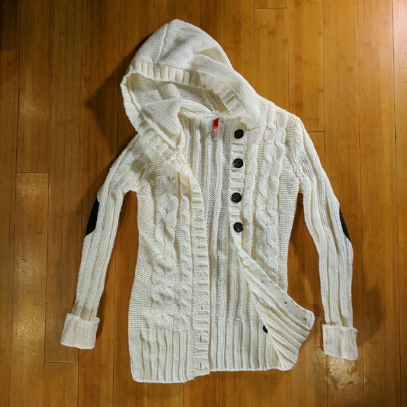 Knit cardigan with elbow stitching