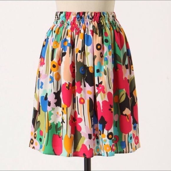 Anthropologie Dresses & Skirts - Anthropologie - "Mossy Atoms" silk skirt, XS