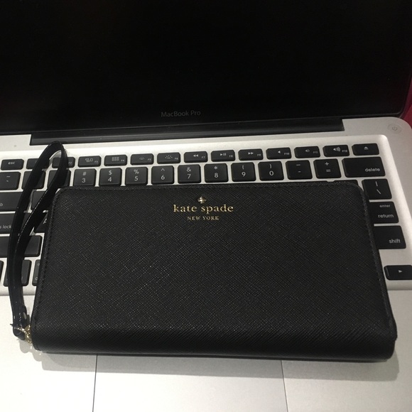 Kate spade wallet