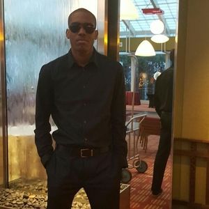 Meet your Posher, Leighton