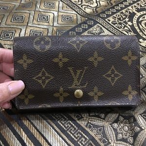 100% Authentic Louis Vuitton Wallet